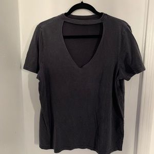 V neck top